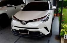 ขาย Toyota C-HR รุ่น 1.8 Mid Model ปี 2019