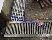 1ตะแกรงเหล็ก FRP FIBERGLASS GRATING STEEL GRATING เรตติ้งไฟเบอร์กล๊าส ฝาบ่อเห