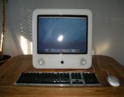Apple Macintosh Emac G4 เพียง 3600 บาท เครื่องหายากมากครับ มีจำนวนจำกัด พร้อม