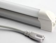 LED TUBE T5 18W พร้อมราง ใช้แทนหลอดฟลูออเรสเซนต์ 36W ติดตั้งได้เลยไม่ต้องใช้บัล