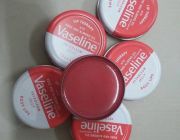 ลิปมันจาก Vaseline