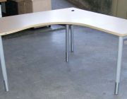 โต๊ะทำงานทรงแอลมือ2มีจำนวนมาก Brand Modernform