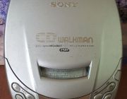 CD Walkman Sony D-E201 มือสอง