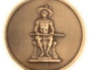 เหรียญสมเด็จพระเจ้าตากสินมหาราช เนื้อทองแดงรมดำ ปี๕๔